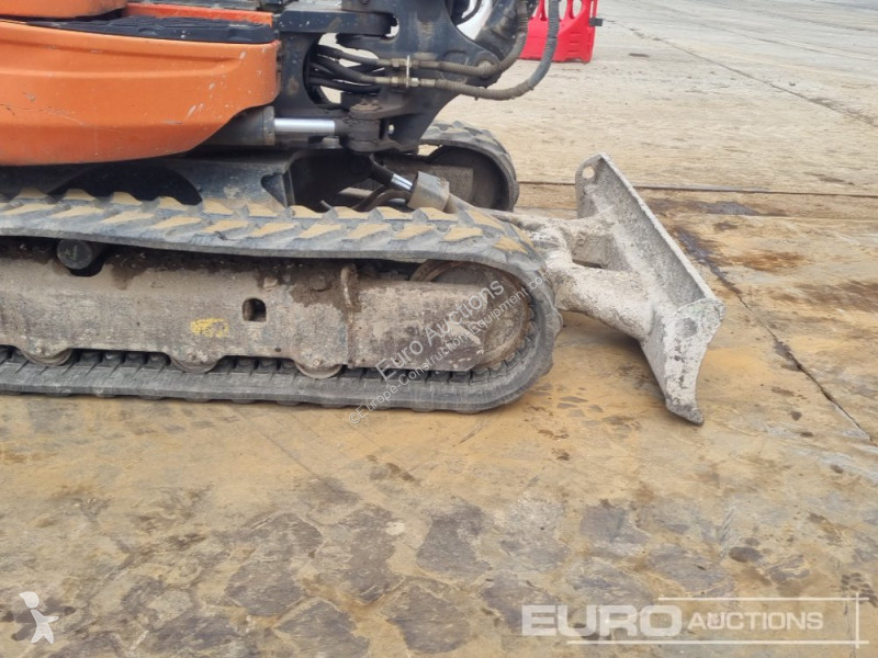 Lopatový nakládač Kubota KX101-3