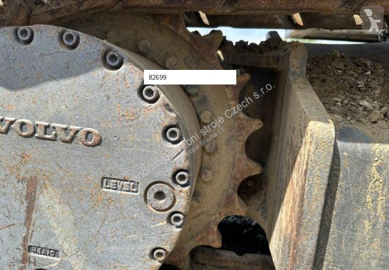 Lopatový nakládač Volvo EC220EL