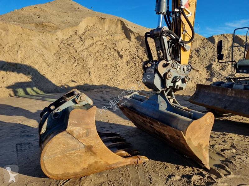 Lopatový nakládač Liebherr A 918
