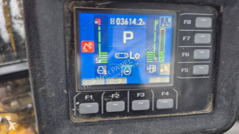 Lopatový nakládač Komatsu PC55MR-5 E0