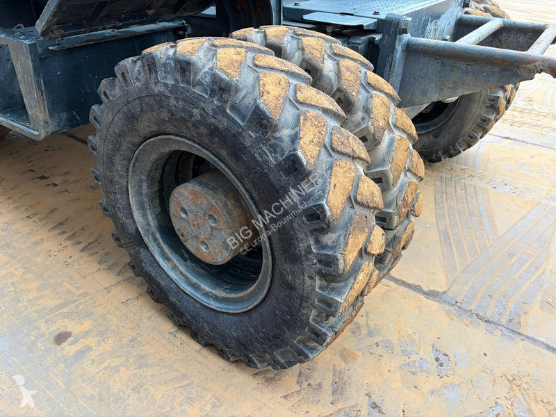 Rýpadlo Hyundai Robex 180W-9A