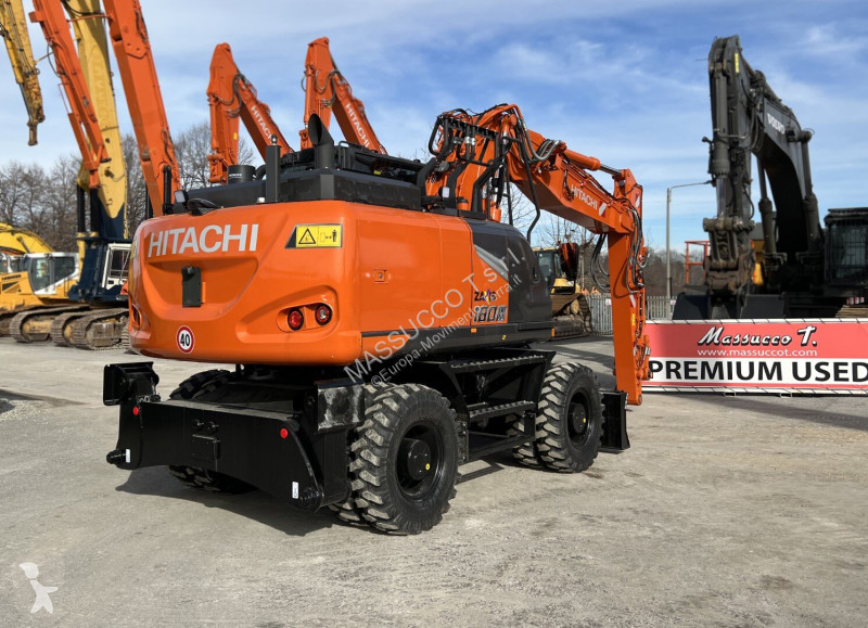 جرافة Hitachi