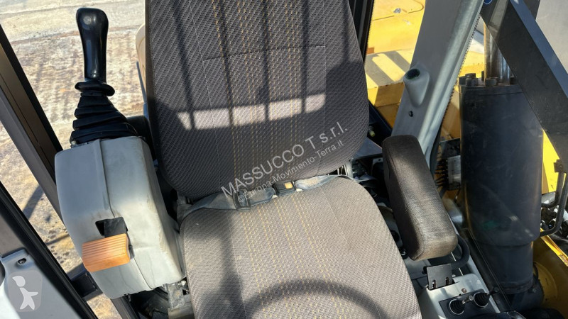 Rýpadlo Mecalac 4X4