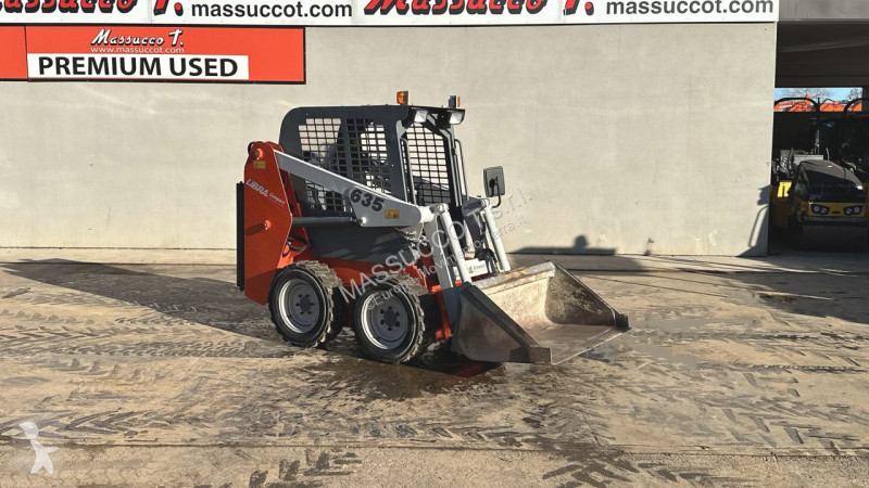 Escavatore Libra 635