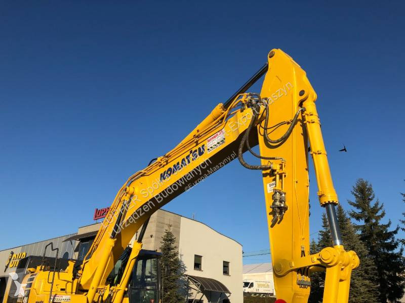 جرافة Komatsu PC490LC-11E0