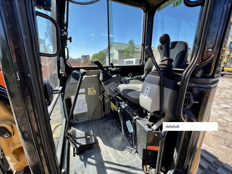 Lopatový nakládač Caterpillar CAT 304C