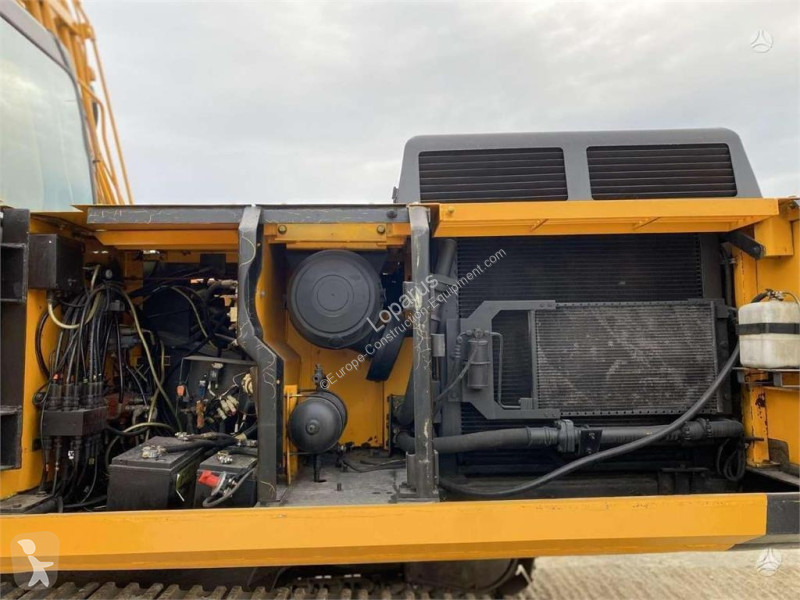 Rýpadlo JCB ISUZU MANUAL PUMP