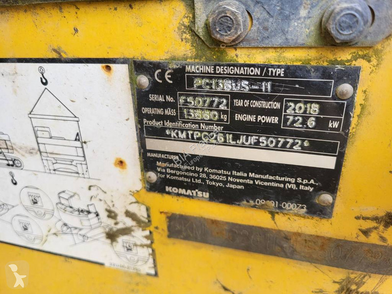 جرافة Komatsu PC138US-11