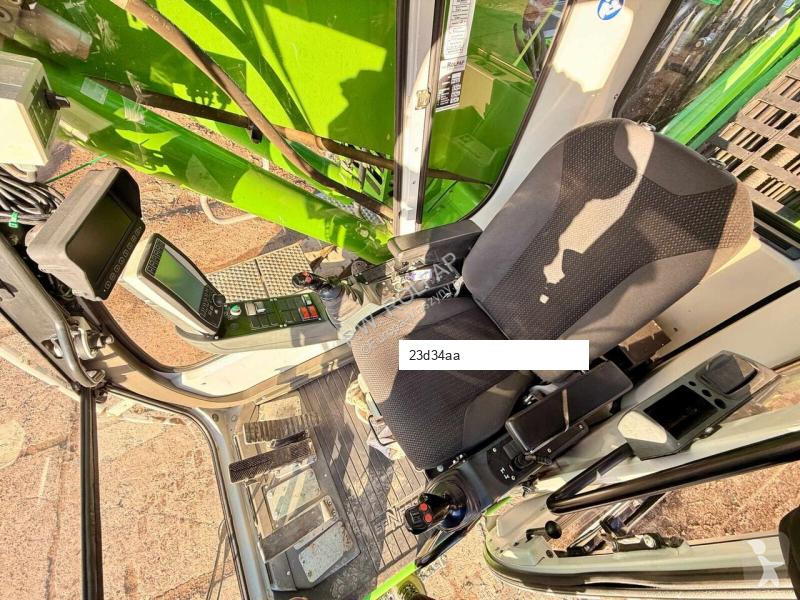 Lopatový nakládač Sennebogen 821
