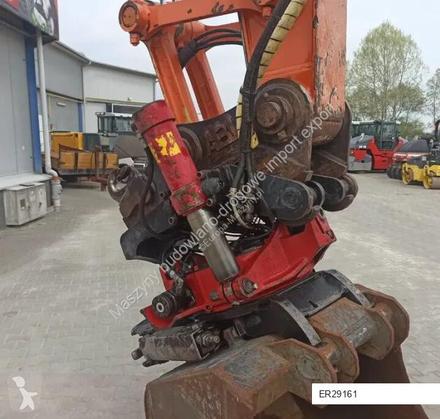 Экскаватор Hitachi