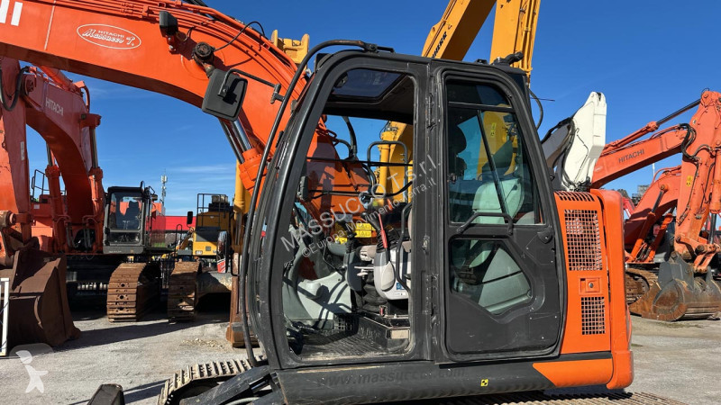 Skovl Hitachi