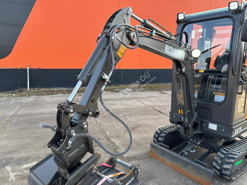 Rýpadlo  EC18 2 BUCKETS / TILT