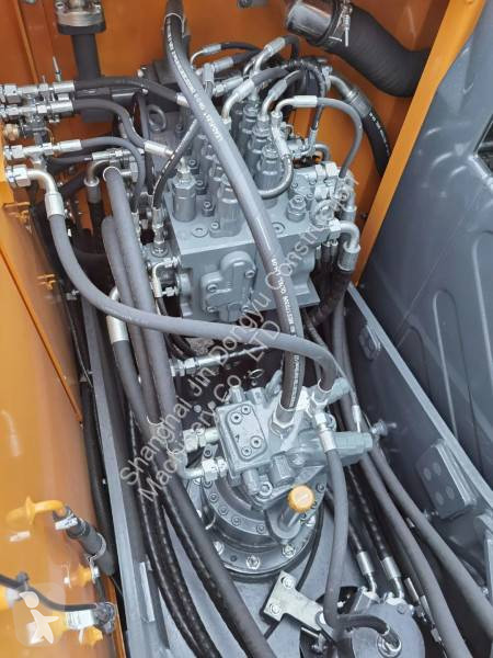Rýpadlo Hyundai HX135G