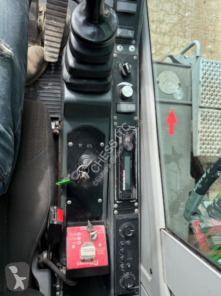 جرافة Sennebogen 818M E - 818 - 818 M - 821E - E