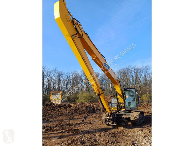 Excavator Caterpillar