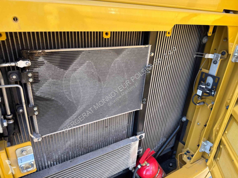 Graafmachine Caterpillar 374