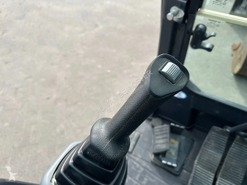 جرافة Yanmar 2A-2PB