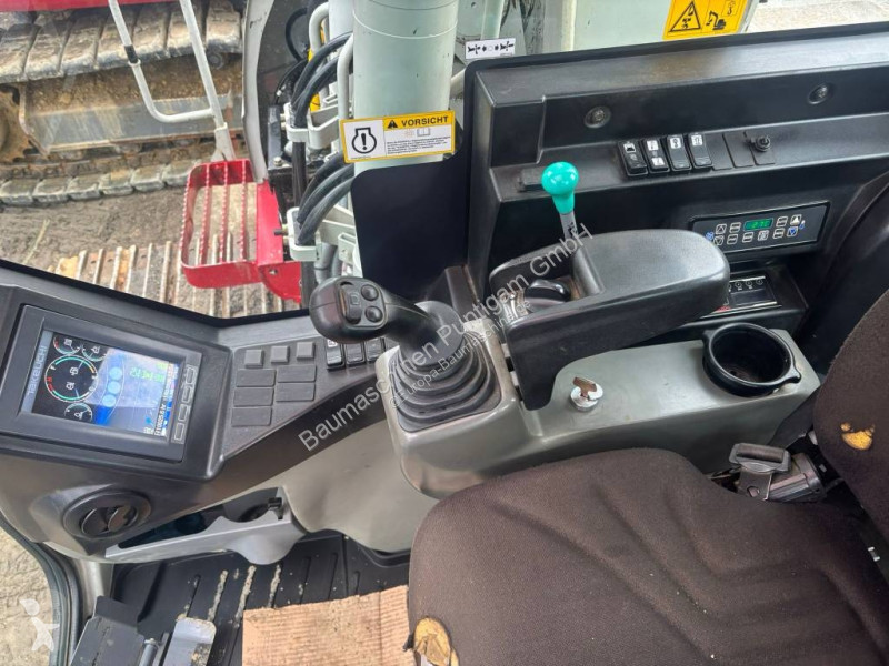 جرافة Takeuchi 2150