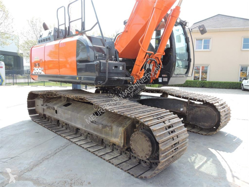 جرافة Hitachi 0