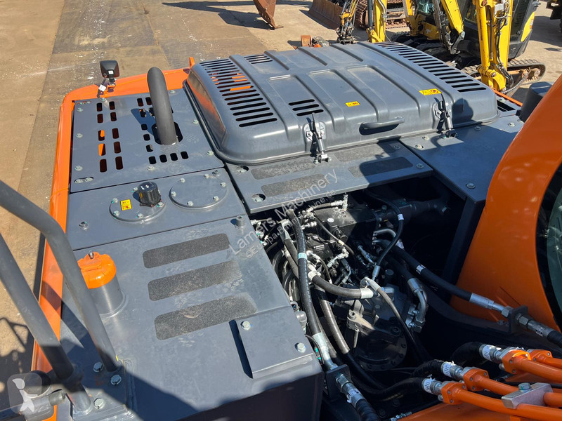 Lopatový nakládač Develon DX220LCA-2M tier 2...