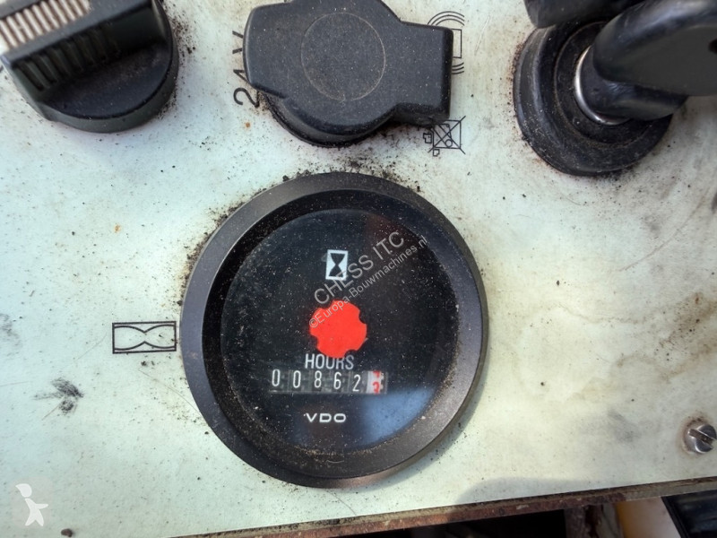 جرافة Sennebogen - 825 - 835