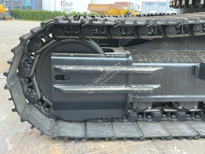 Rýpadlo JCB 245 HD LR