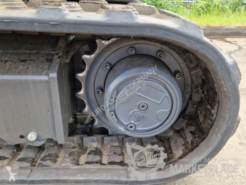 جرافة New Holland E58D