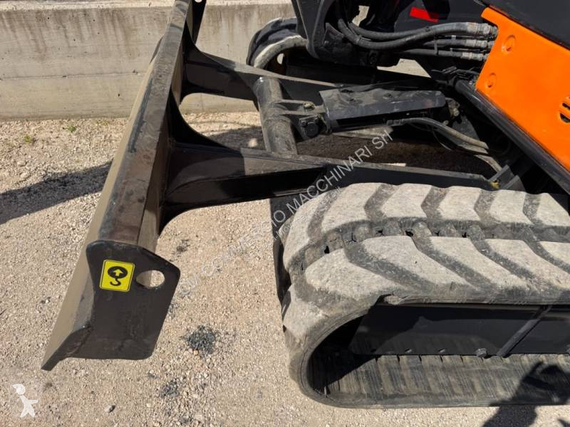 جرافة Hitachi