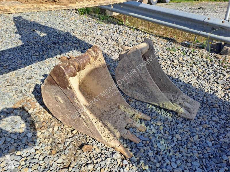جرافة Yanmar VIO50