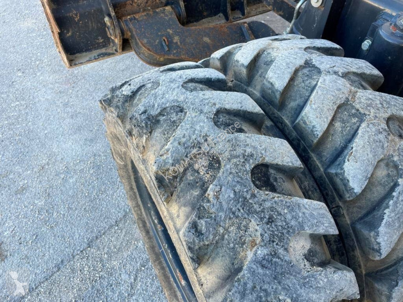 Rýpadlo Komatsu PW118MR-11