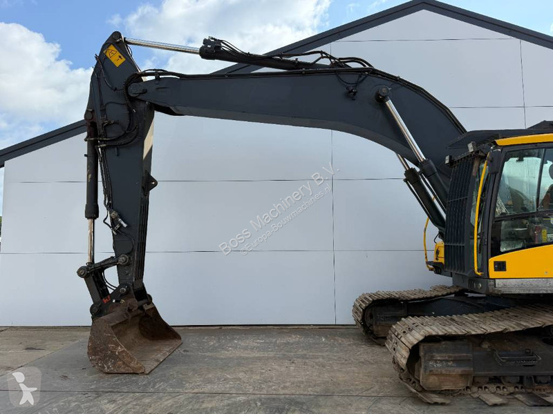 Rýpadlo Volvo EL - Quick Coupler / Hammer Lines...