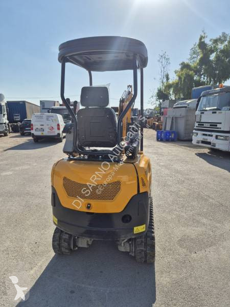 Lopatový nakládač JPC HT20