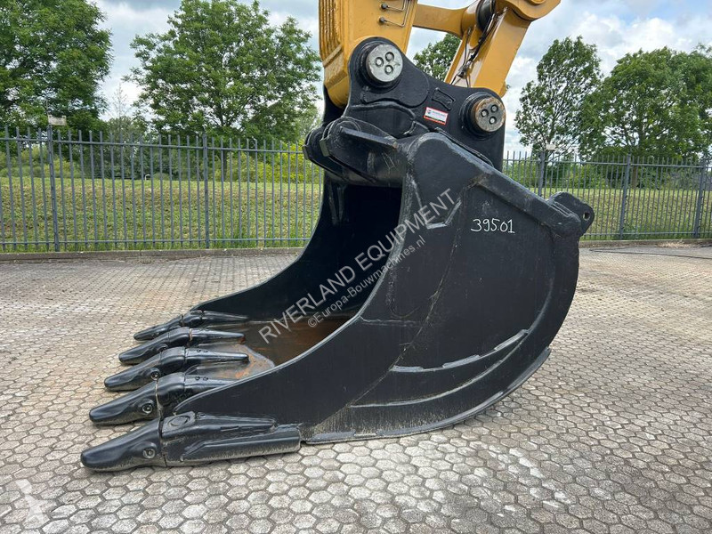 Rýpadlo Caterpillar 390 F L hammer lines - new...