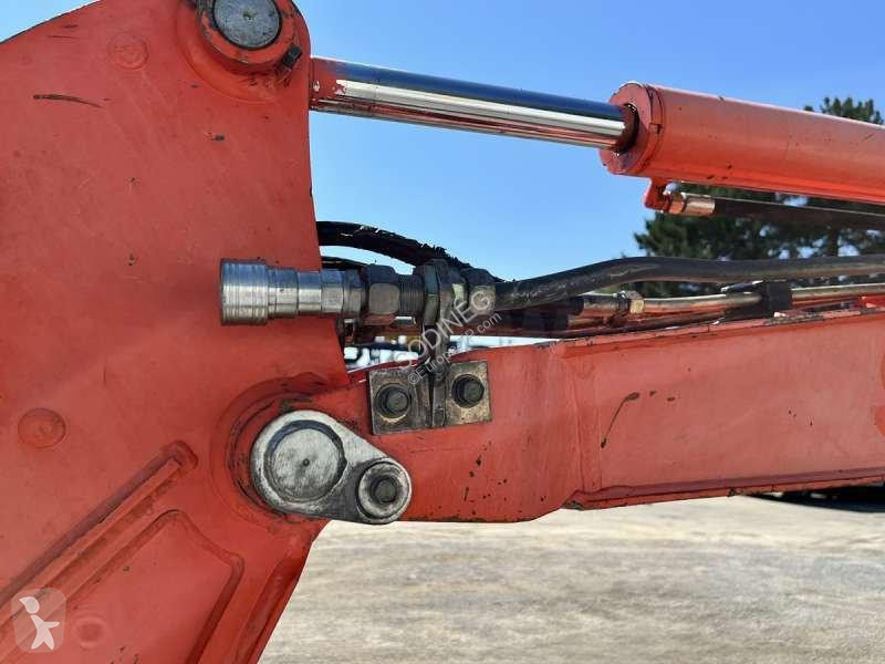 جرافة Kubota