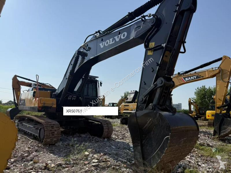Lopatový nakládač Volvo DL
