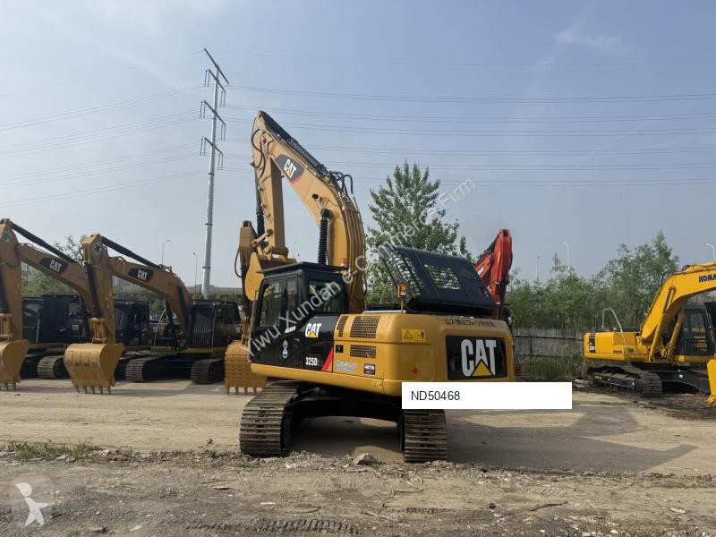 Escavatore Caterpillar 2L