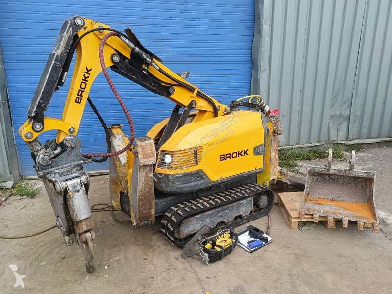 Skovl Brokk 170 demolition robot remote radio...