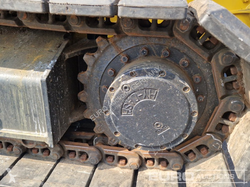 جرافة Komatsu PC138US-2E1