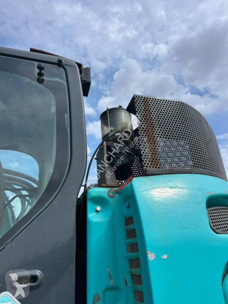 جرافة Kobelco SK230SRLC-3