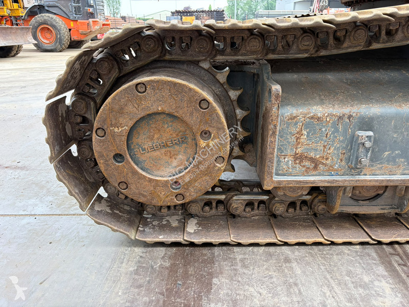 جرافة Liebherr R945 SHD
