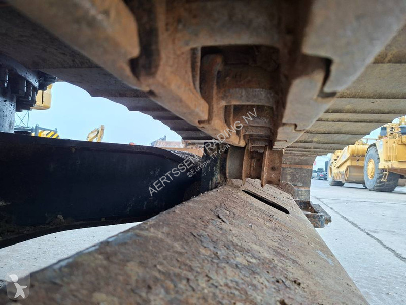 جرافة Caterpillar 325FLCR (Full Trimble 3D GPS)
