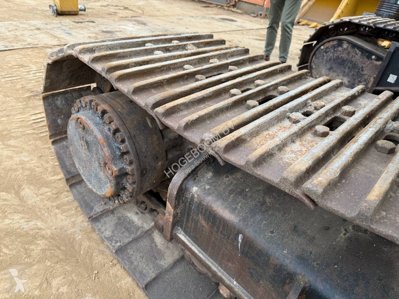 جرافة Caterpillar L