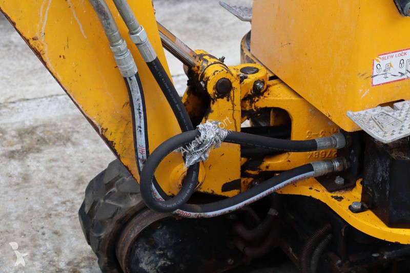 Rýpadlo JCB