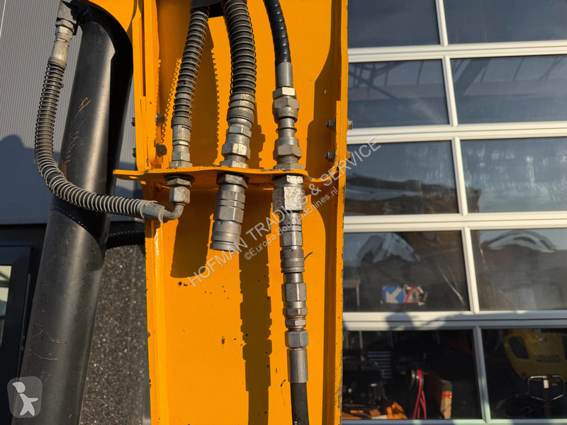 Rýpadlo JCB 85Z-1 | A/C
