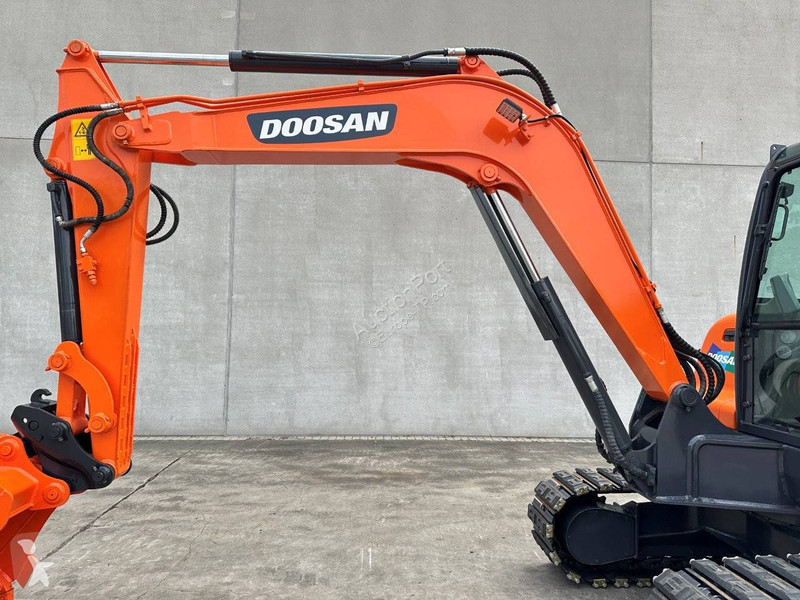 Rýpadlo Doosan 9C