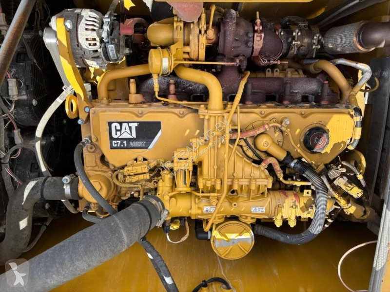 جرافة Caterpillar 330 (Narrow 2.99m)