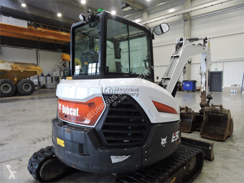 جرافة Bobcat 3 Buckets