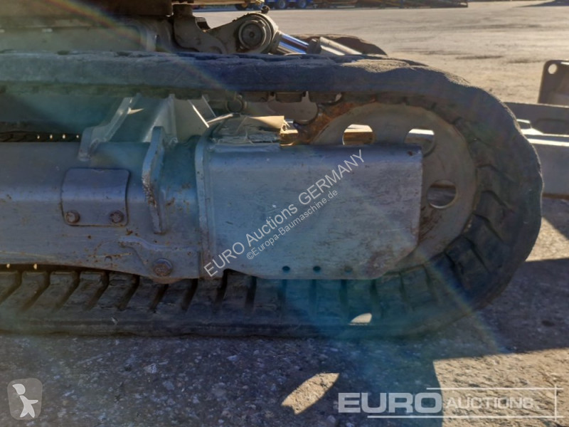 Lopatový nakládač JCB