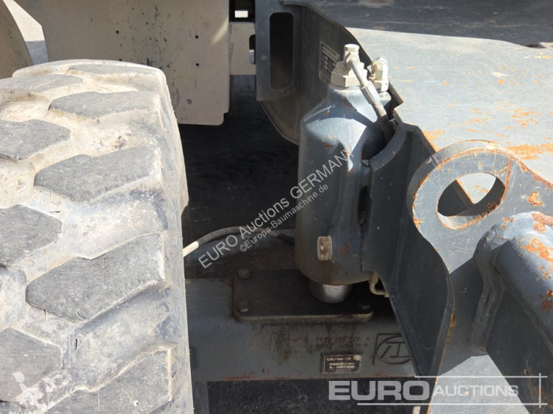 جرافة Liebherr A918