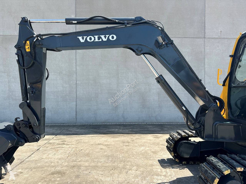 Rýpadlo Volvo